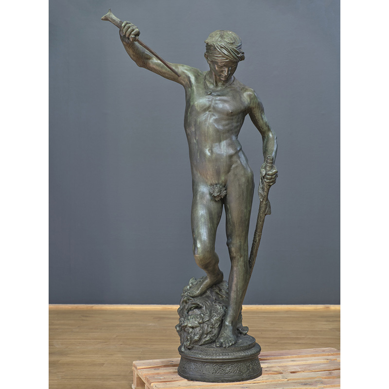 Sculpture en bronze d'Antonin Mercié, David vainqueur de Goliath